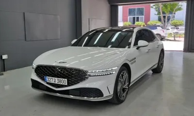 Genesis G90