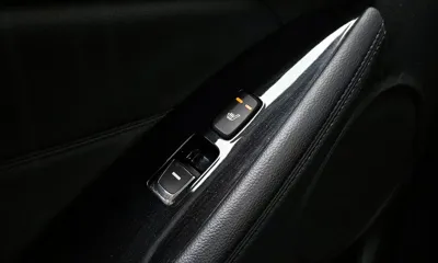 Kia K7 2014, 104085 км, за 5939.87 USD - фото 18