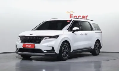 Kia Canival · 2021 год