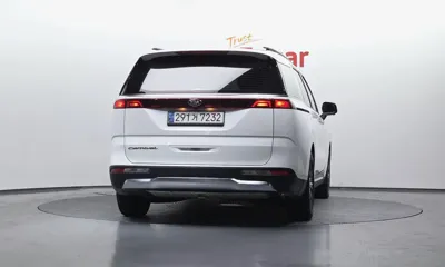 Kia Canival 2021, 57559 км, за 17773.37 USD