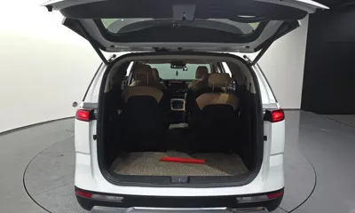 Kia Canival 2021, 57559 км, за 17773.37 USD - фото 20