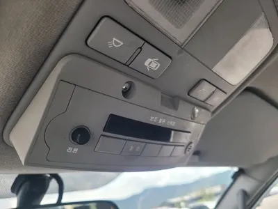 Hyundai Starex 2019, 122750 км, за 8736.2 USD - фото 16