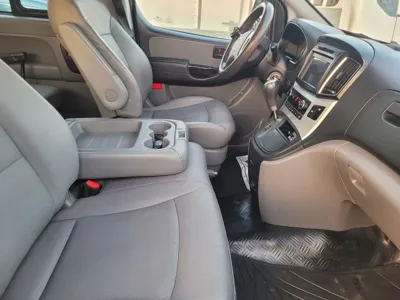 Hyundai Starex 2019, 122750 км, за 8736.2 USD - фото 17