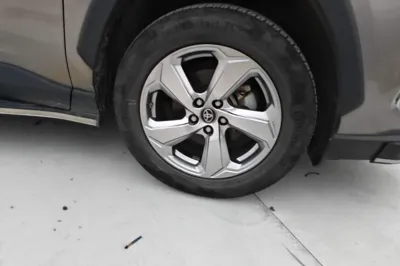 Toyota RAV4 2020, 95300 км, за 12763 USD - фото 8