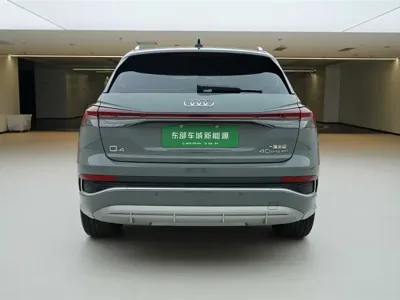 Audi Q4 e-tron 2024, 30000 км, за 18216.24 USD
