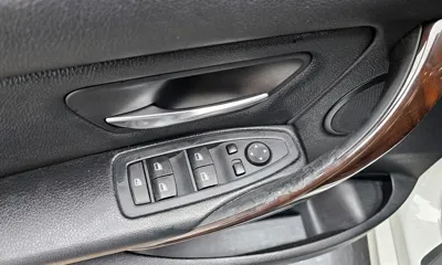 BMW 3-Series 2015, 155770 км, за 5021.47 USD - фото 14