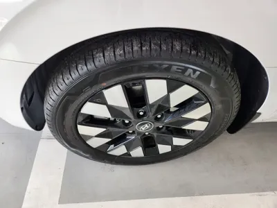 Hyundai Staria 2025, 13000 км, за 39312.85 USD