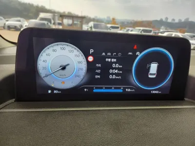 Hyundai Staria 2025, 13000 км, за 39312.85 USD - фото 8