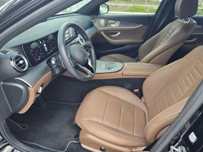 Mercedes-Benz E-Class 2022, 47600 км, за 9159.46 USD - фото 10