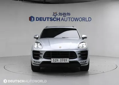 Porsche Macan 2015, 83438 км, за 28325.83 USD