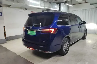 Buick GL8 2023, 99100 км, за 21643 USD - фото 6