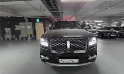 Lincoln Navigator · 2019 год