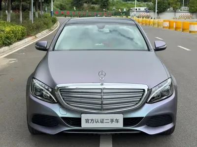 Mercedes-Benz C-Class 2017, 110000 км, за 11506.19 USD