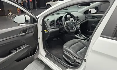 Hyundai Avante 2018, 88876 км, за 7811.47 USD - фото 10