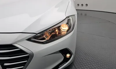 Hyundai Avante 2018, 88876 км, за 7811.47 USD - фото 22
