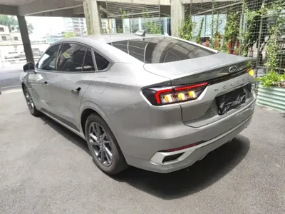 Ford Mondeo 2025, 19700 км, за 15054.42 USD
