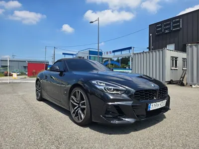 BMW Z4 · 2025 год