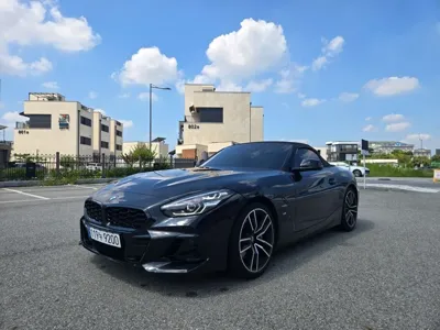 BMW Z4 2025, 17585 км, за 35636.73 USD