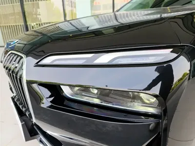 BMW 7 Series 2024, 25000 км, за 73556.55 USD