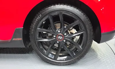 Hyundai Veloster 2018, 42902 км, за 9780.75 USD - фото 21