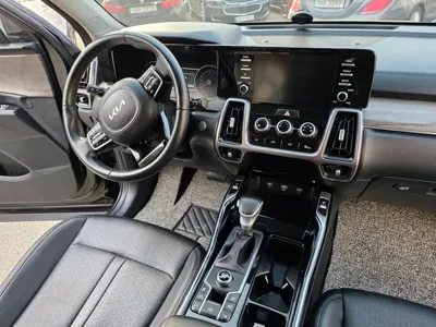 Kia Sorento 2022, 116750 км, за 12669.03 USD - фото 10
