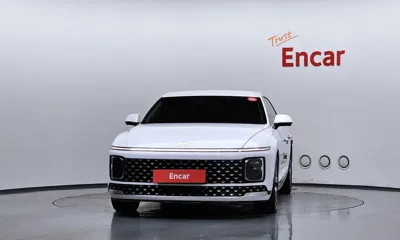 Hyundai Grandeur 2023, 35873 км, за 21678.66 USD