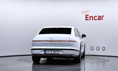 Hyundai Grandeur 2023, 35873 км, за 21678.66 USD