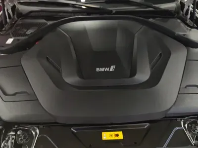 BMW i3 2024, 17100 км, за 22086.65 USD - фото 10