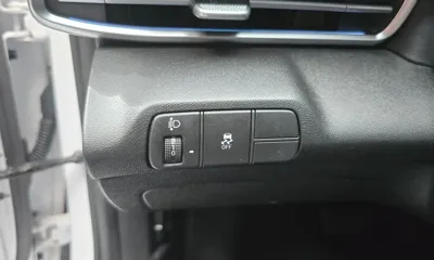 Hyundai Avante 2025, 43944 км, за 12603.39 USD - фото 29