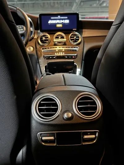 Mercedes-Benz GLC-Class 2021, 28500 км, за 2107.13 USD - фото 10