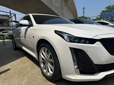 Cadillac CT5 2023, 70000 км, за 18951.96 USD