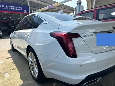 Cadillac CT5 2023, 70000 км, за 18951.96 USD - фото 9