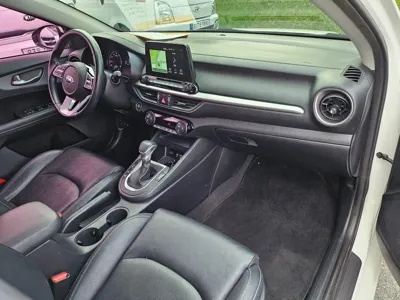 Kia K3 2021, 66690 км, за 9780.75 USD - фото 19