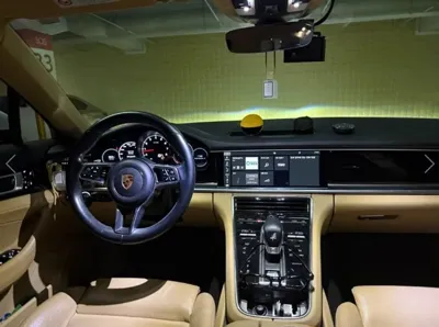 Porsche Panamera 2018, 234404 км, за 27952.93 USD - фото 10