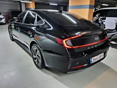 Hyundai Sonata 2022, 95843 км, за 10125.67 USD