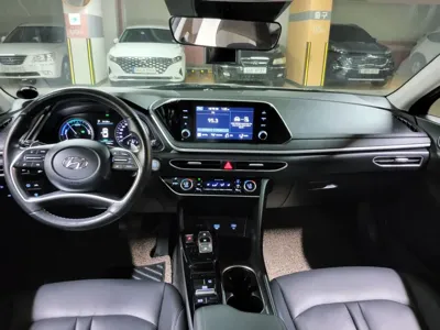 Hyundai Sonata 2022, 95843 км, за 10115.8 USD - фото 10
