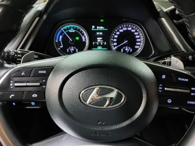 Hyundai Sonata 2022, 95843 км, за 10115.8 USD - фото 12