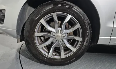 Audi Q5 2012, 78343 км, за 7800.82 USD