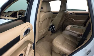 Porsche Cayenne 2017, 120256 км, за 24679.29 USD - фото 12