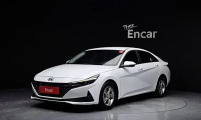 Hyundai Avante · 2022 год