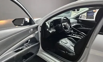 Hyundai Avante 2022, 117105 км, за 8681.93 USD - фото 10
