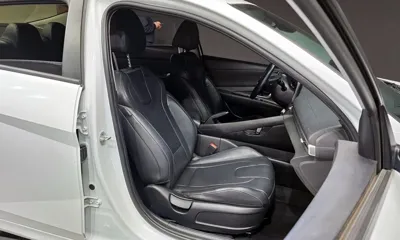Hyundai Avante 2022, 117105 км, за 8681.93 USD - фото 12