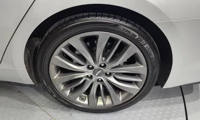 Hyundai Genesis 2016, 56042 км, за 9865.83 USD