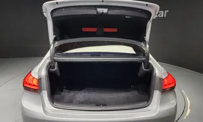 Hyundai Genesis 2016, 56042 км, за 9865.83 USD - фото 20