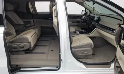 Kia Canival 2022, 43008 км, за 23289.12 USD - фото 10
