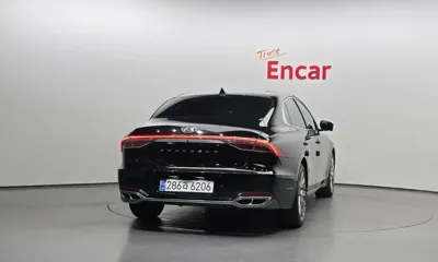 Hyundai Grandeur 2020, 80291 км, за 13778.39 USD