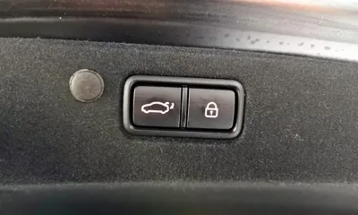 Hyundai Grandeur 2020, 80291 км, за 13778.39 USD - фото 20