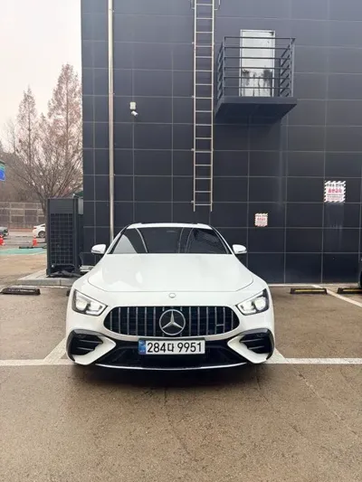 Mercedes-Benz AMG GT · 2025 год
