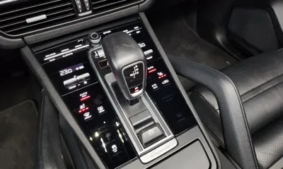 Porsche Cayenne 2020, 131889 км, за 32814.76 USD - фото 9