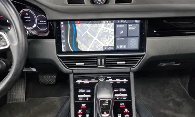 Porsche Cayenne 2020, 131889 км, за 32814.76 USD - фото 15